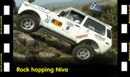 旧ソビエト時代より生産されるLADA NIVA